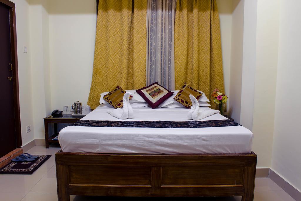 Tashi Thendup Hotel Gangtok Exterior photo
